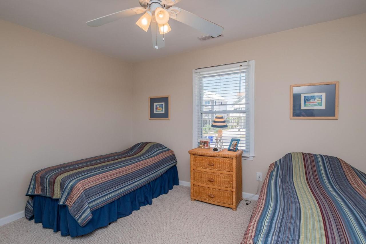 Katie Lou'S Place By Oak Island Accommodations Caswell Beach Zewnętrze zdjęcie